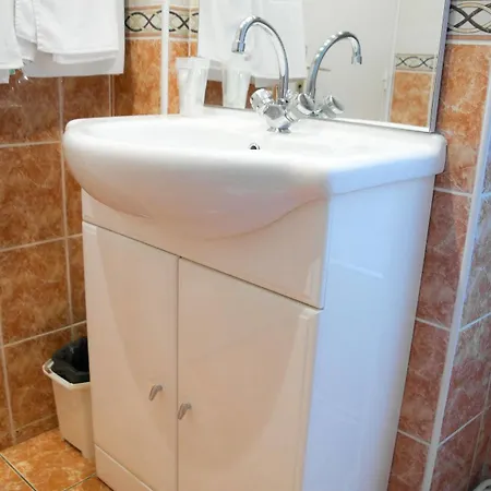 Audran Hotel